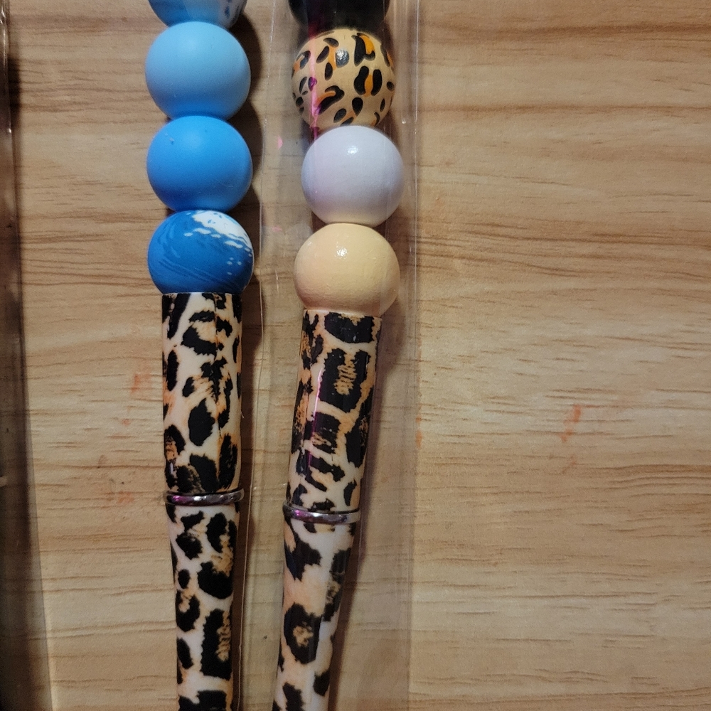 Handcrafted Pen Made by 12 year old Gabby Handmade (Qty 1) - Picture 7 of 11